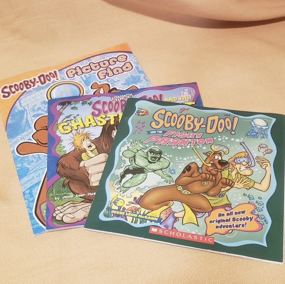 🦖Scooby-Doo Adventure Stories & Picture Find Books🦖 - Picture 1 of 11